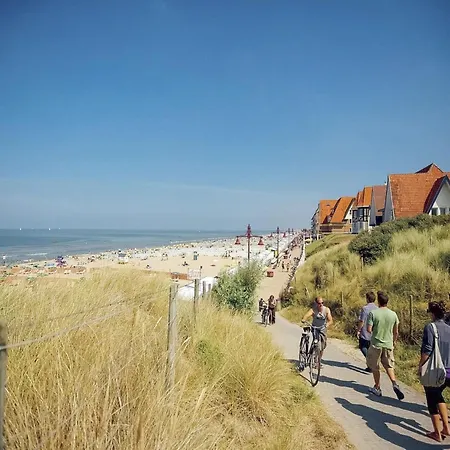 Appartamento Sunny Ground Floor Escape De Haan